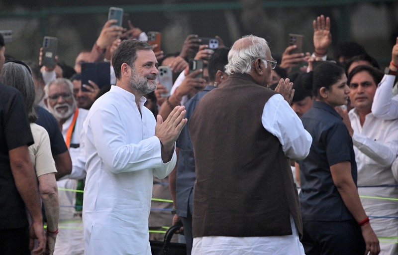 'She taught us nothing is more important than India's self-respect': Cong pays tributes to Indira